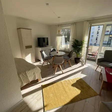 Ruhige Mit Parkplatz, Charmantes Viertel Apartmán